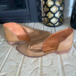 Free people flats